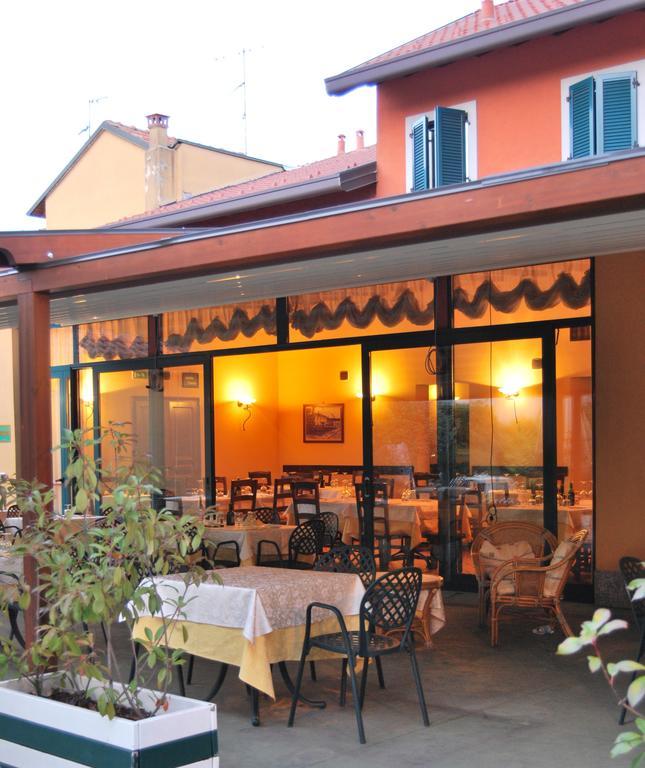 Hotel Ristorante Morus Burago di Molgora Exterior foto